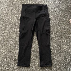 Lululemon Speed Up Crop, Size 4